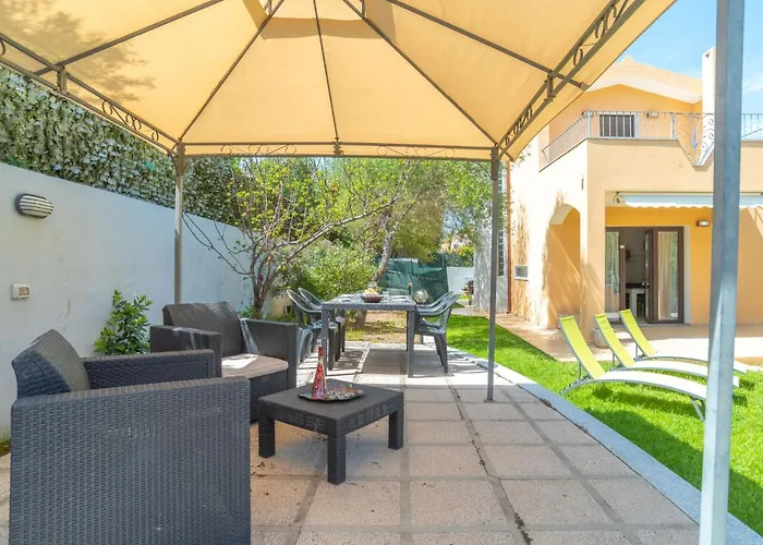 Nyaraló Pellicano By Interhome Olbia